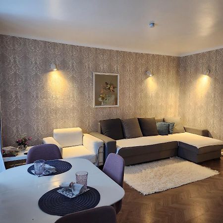 Charme Apartment Jełgawa Zewnętrze zdjęcie